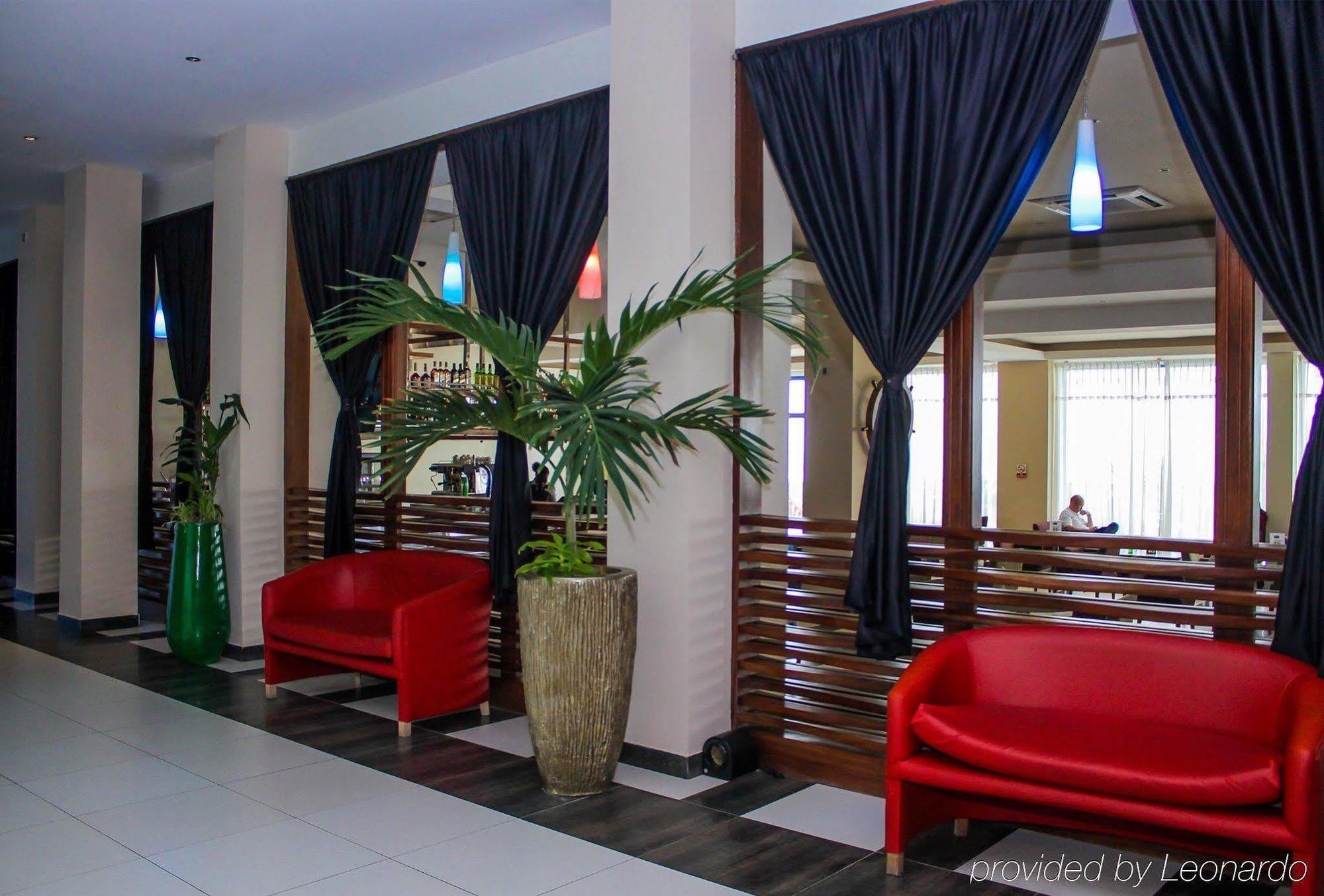 ベスト ウェスタン プラス アトランティック ホテル Sekondi-Takoradi エクステリア 写真